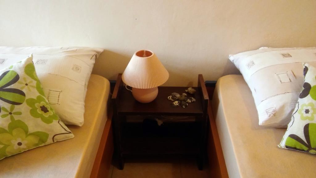 Apartmani Conar Veliki Drvenik Exteriör bild